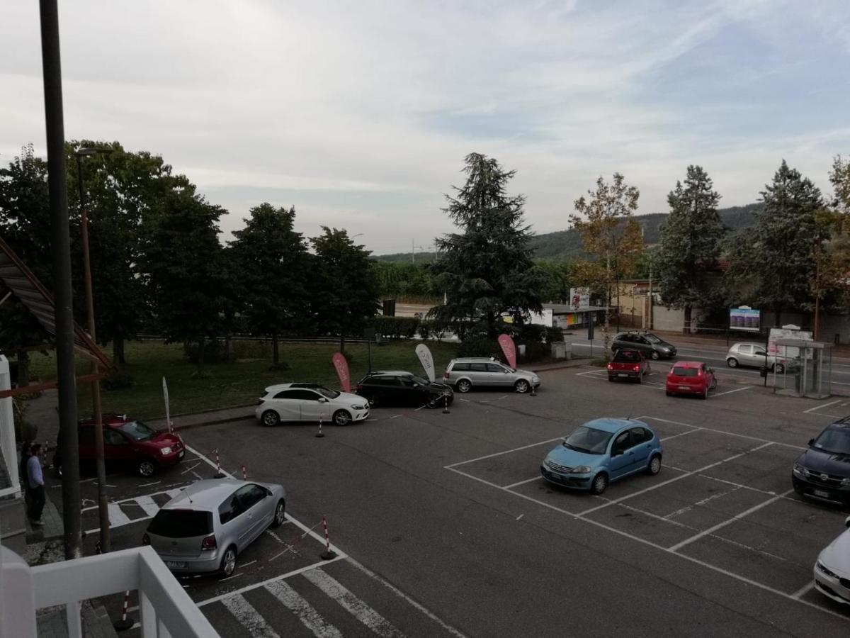 Good Morning Shopping Bed & Breakfast Serravalle Scrivia Luaran gambar